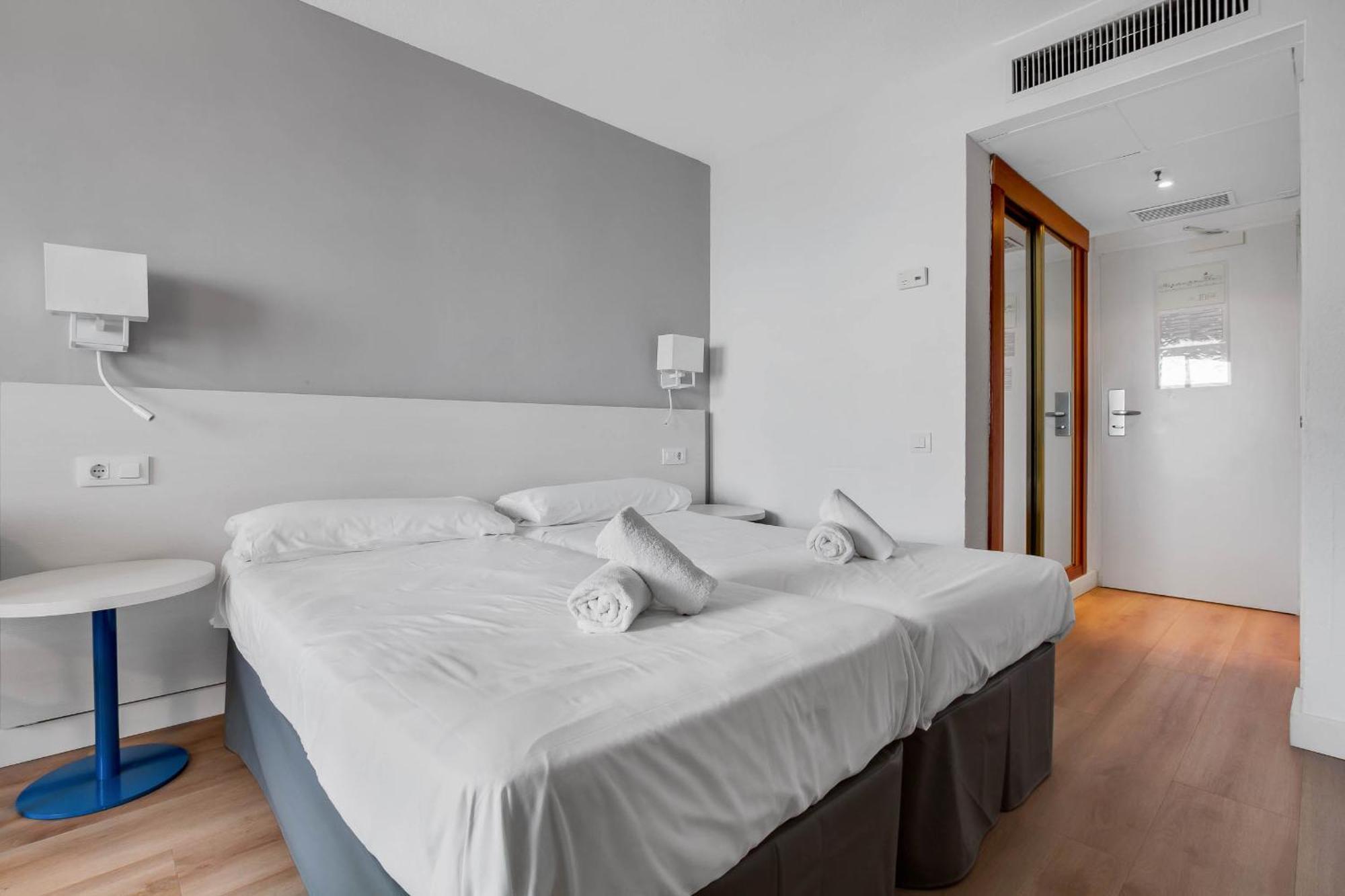 Sol 39 By Ivi Real Estate Apartment Torremolinos